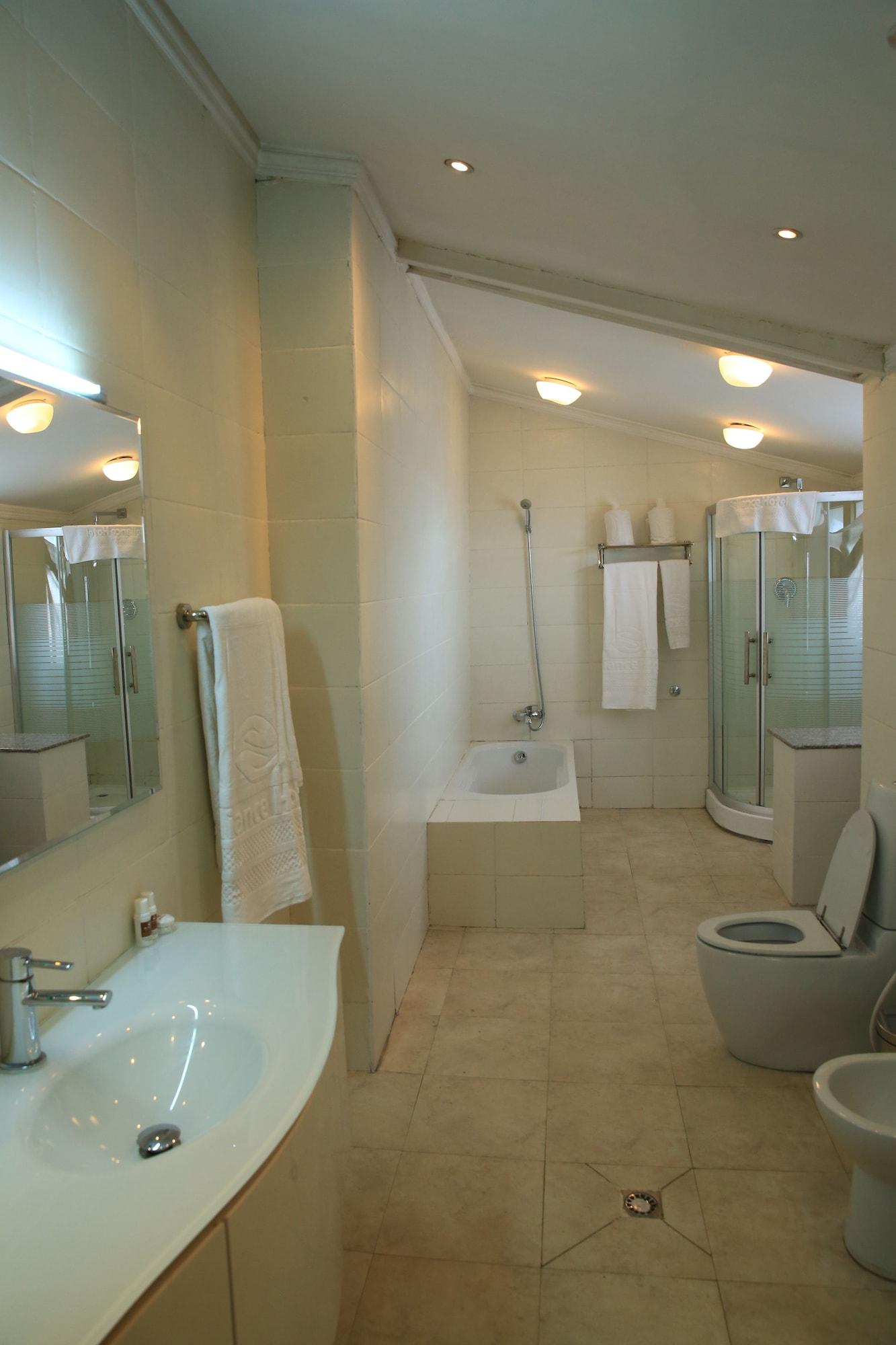 Reliance Hotel Apartment แอดดิสอาบาบา ภายนอก รูปภาพ