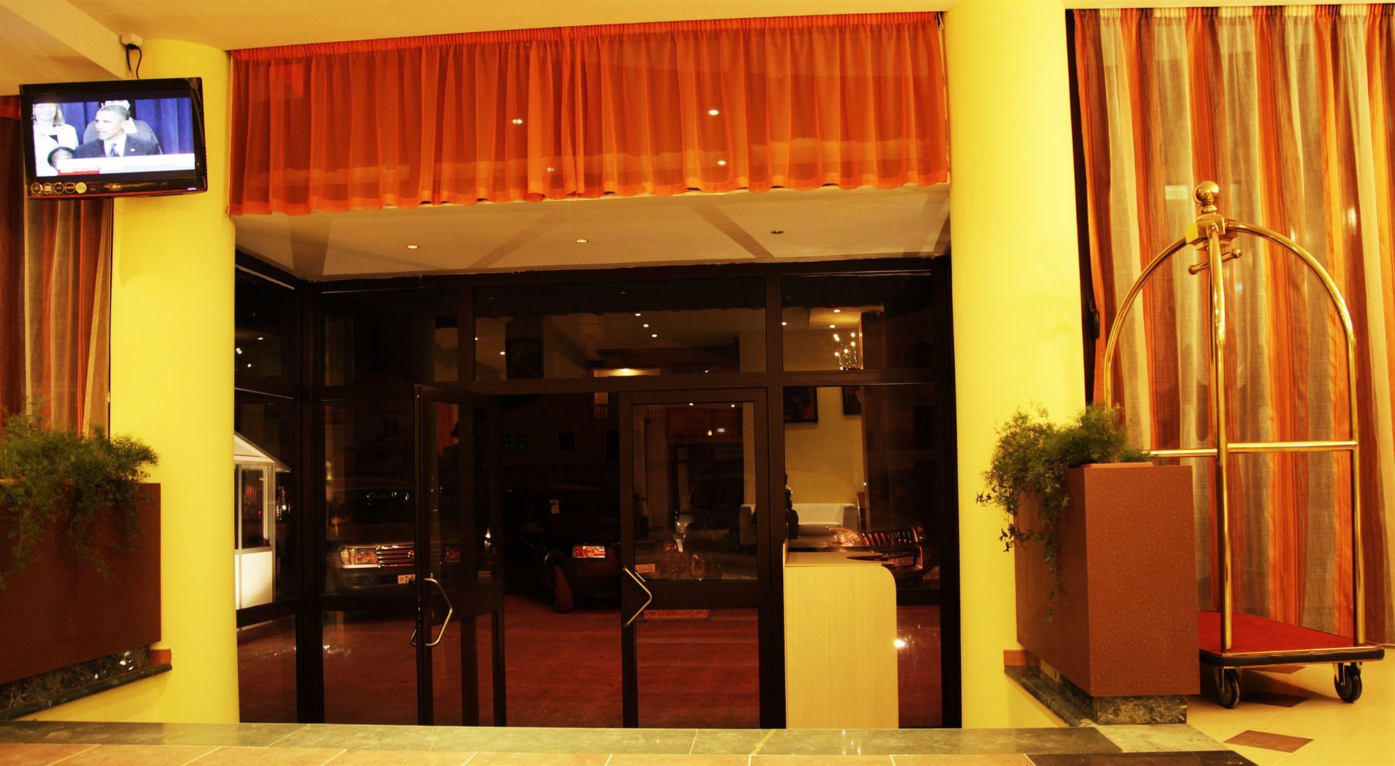 Reliance Hotel Apartment แอดดิสอาบาบา ภายนอก รูปภาพ